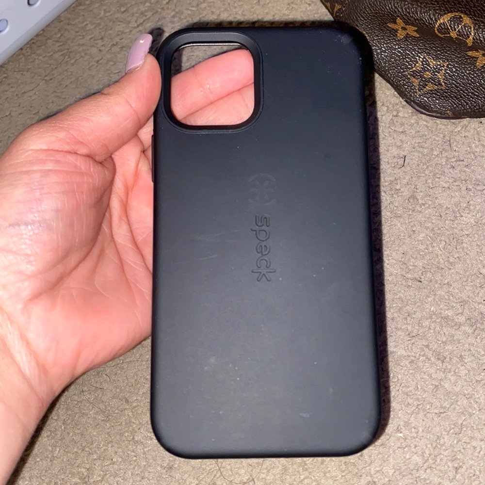 iphone 11 pro case , black , hard case